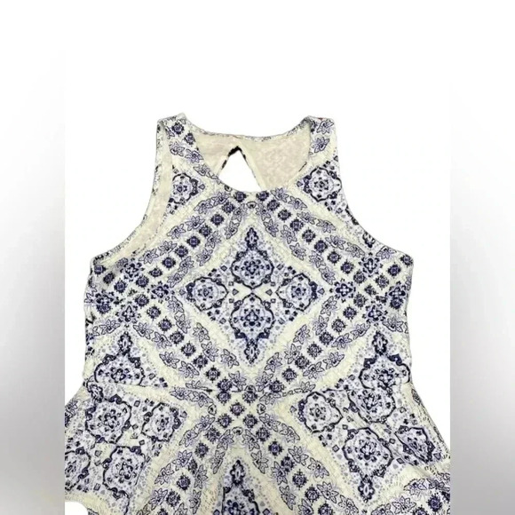 🌟 Fit and flare skater dress sz M 🌟 - Picture 2 of 6